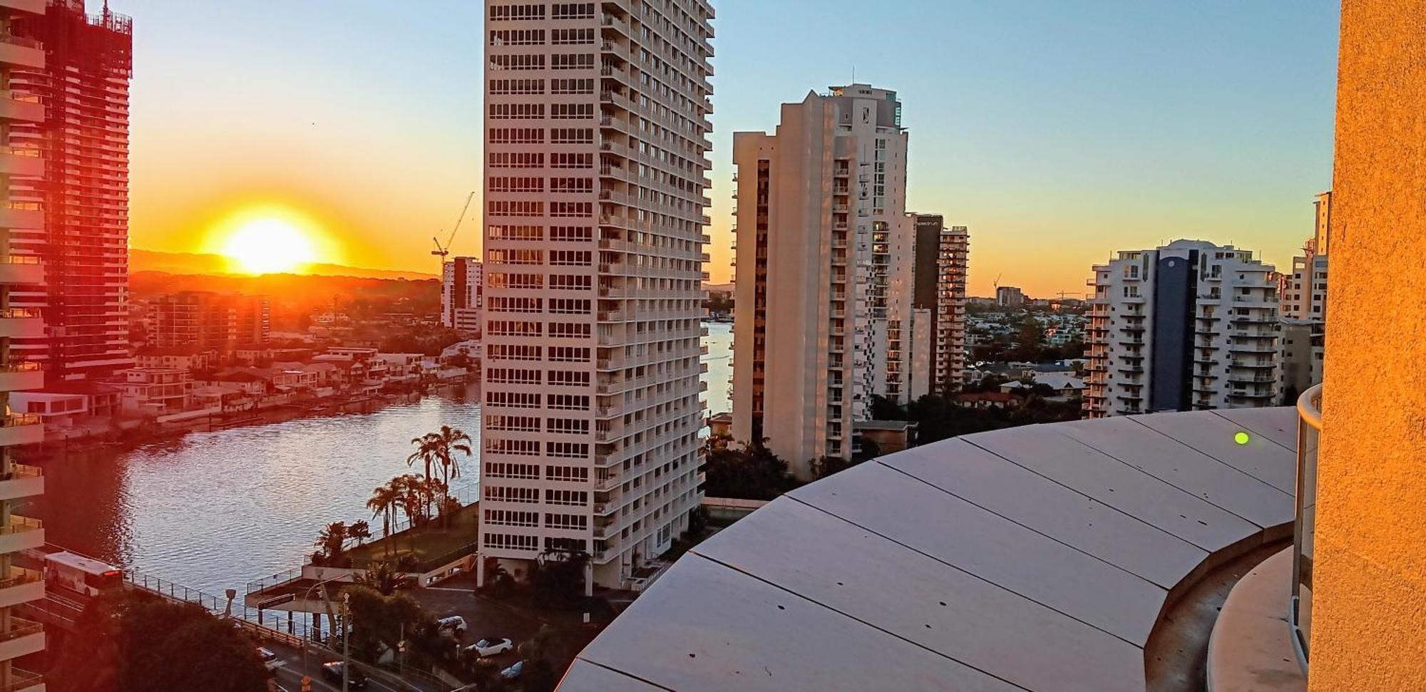 Bellagio@chevron, Luxe, 2 Bedroom In The Heart Of Surfers Paradise! Apartment